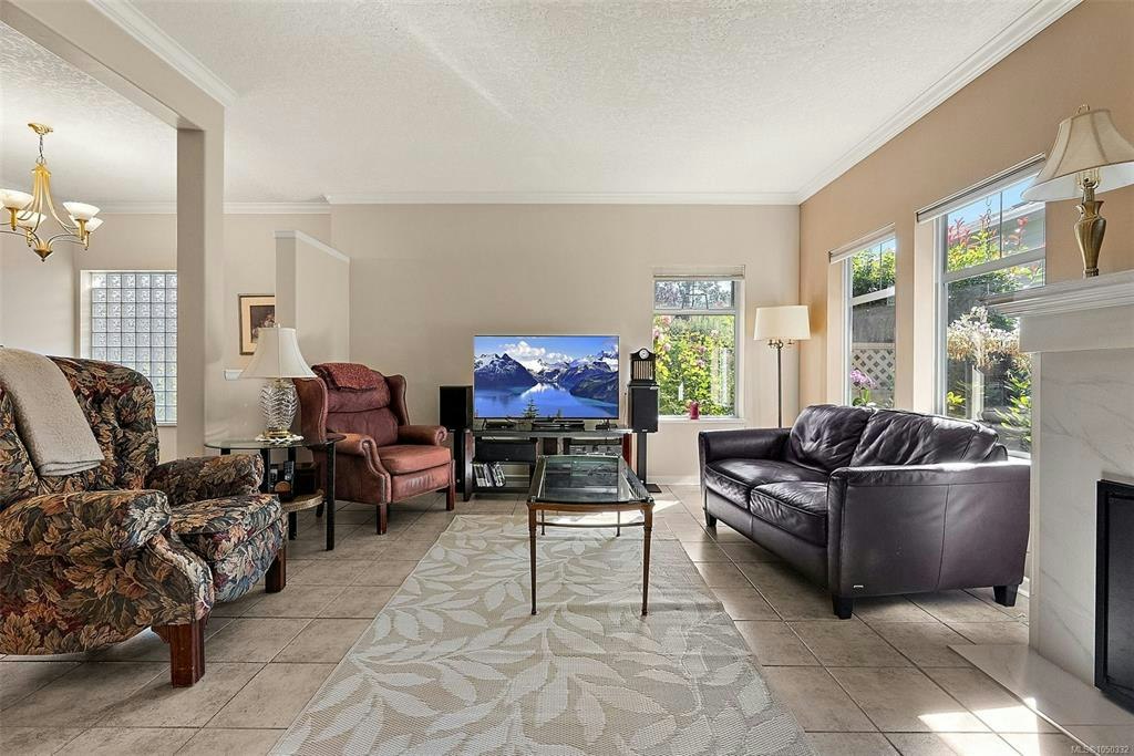 106-1110 Willow Street, Saanich, BC, V8X 3K2 - 6