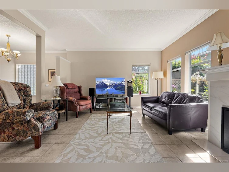 106-1110 Willow Street, Saanich, BC, V8X 3K2 - 6
