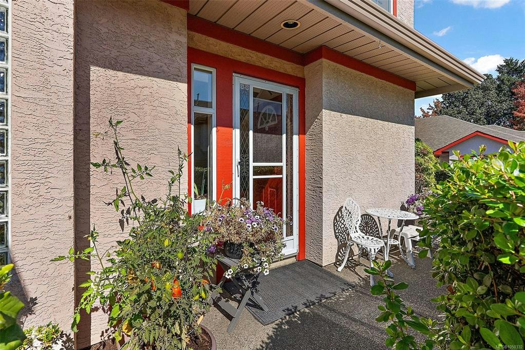 106-1110 Willow Street, Saanich, BC, V8X 3K2 - 35