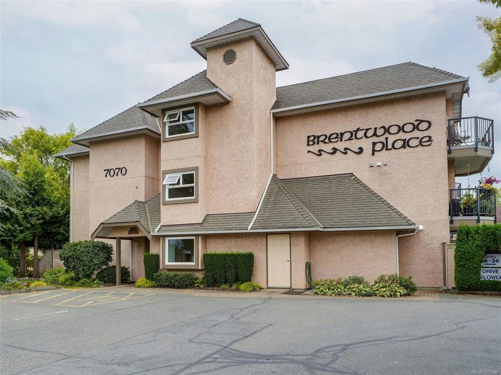 202-7070 West Saanich Road, Central Saanich, BC, V8M 1P5