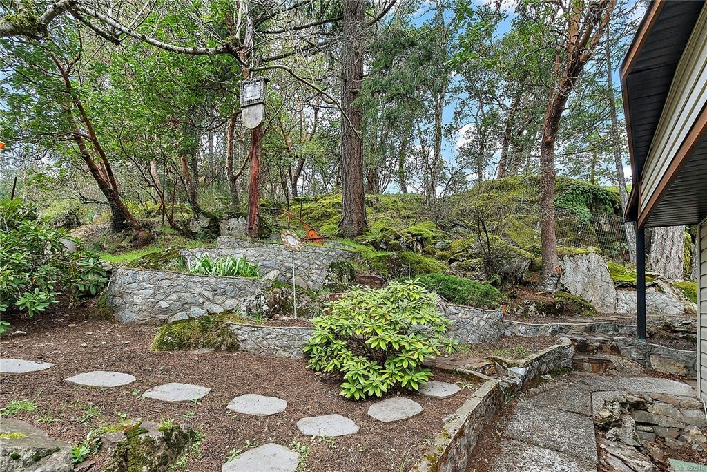 74-2500 Florence Lake Road, Langford, BC, V9B 4H2 - 35
