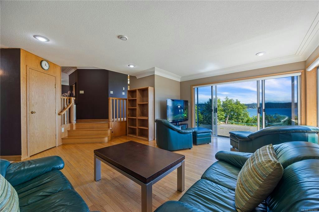 725 Thulin Street, Campbell River, BC, V9W 2L4 - 10