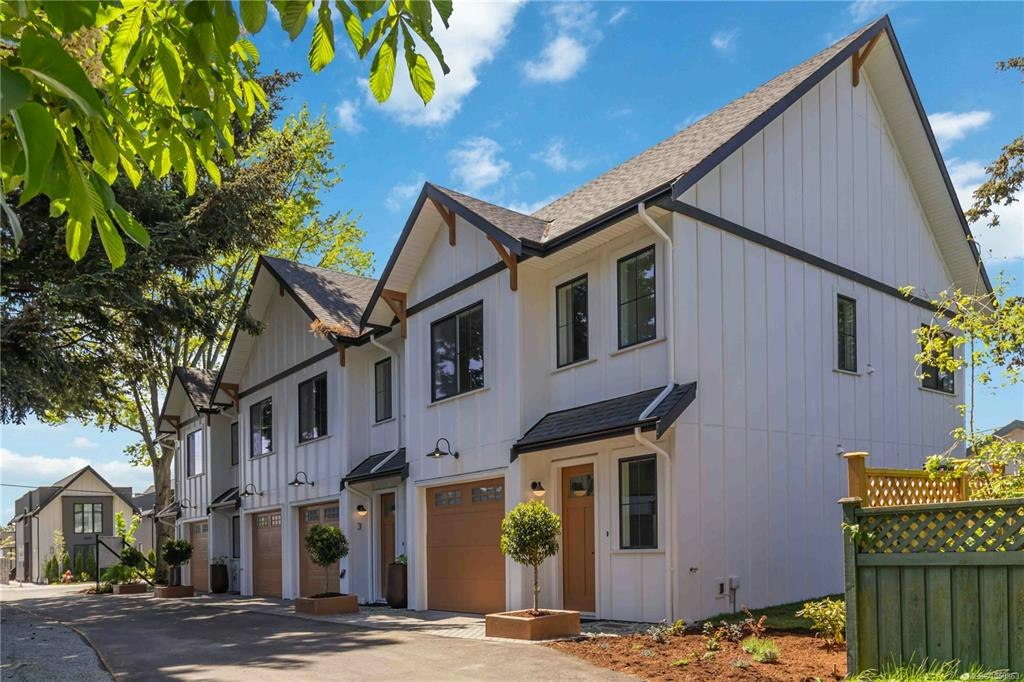 2-2312 Orchard Avenue, Sidney, BC, V8L 1T6