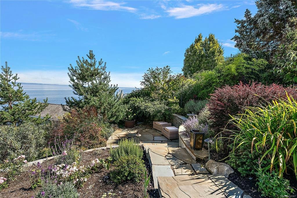 2920 Mt. Baker View Road, Saanich, BC, V8N 1Z5 - 66