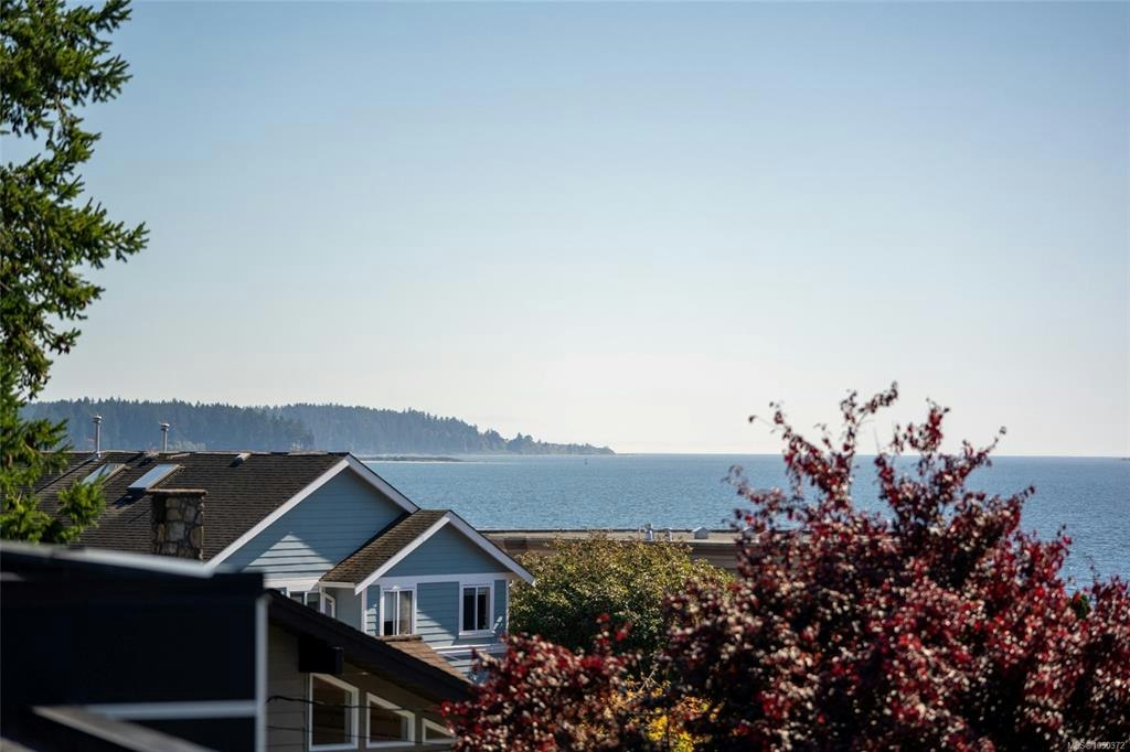 2294 Gail Place, Sidney, BC, V8L 2S2 - 32