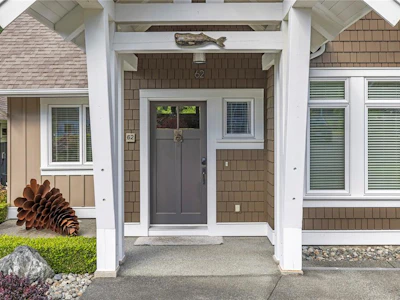 62-5251 W Island Highway - 2