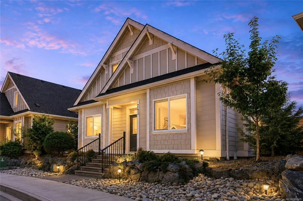 743 SW Briarwood Drive, Parksville, BC, V9P 0G5