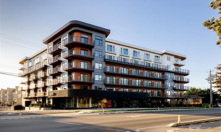 206-1075 Tillicum Road