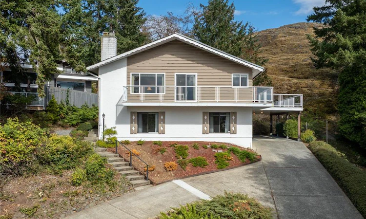 1491 Sherwood Drive