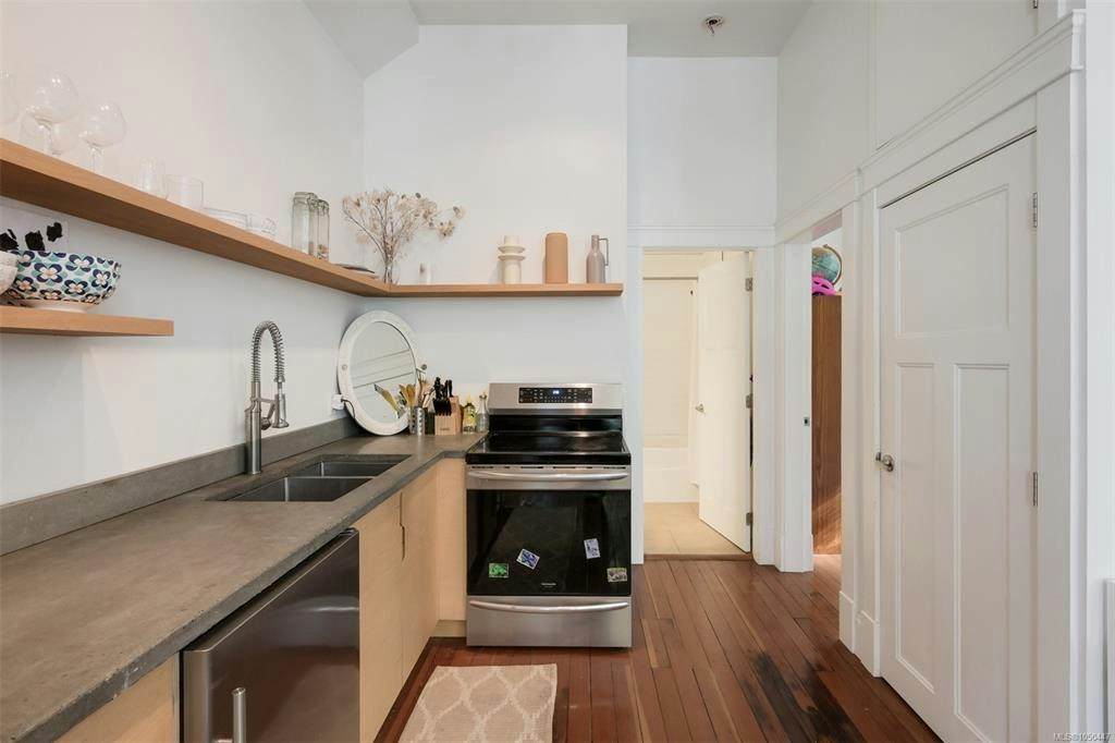 737 Vancouver Street, Victoria, BC, V8V 3V4 - 16