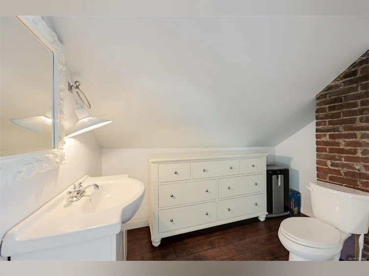 737 Vancouver Street, Victoria, BC, V8V 3V4 - 64