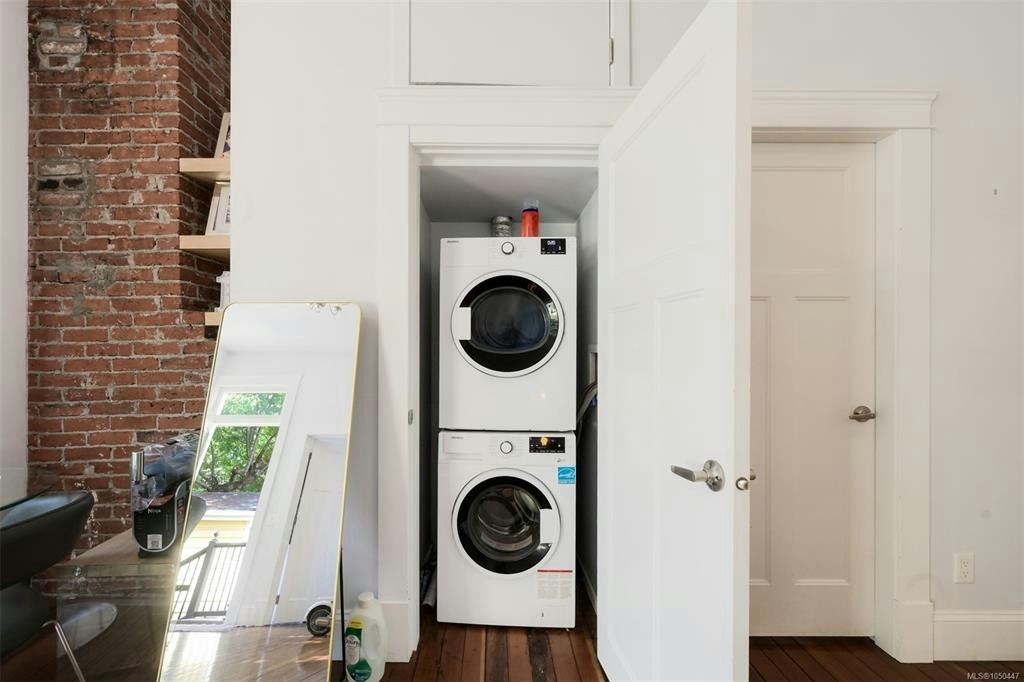 737 Vancouver Street, Victoria, BC, V8V 3V4 - 35