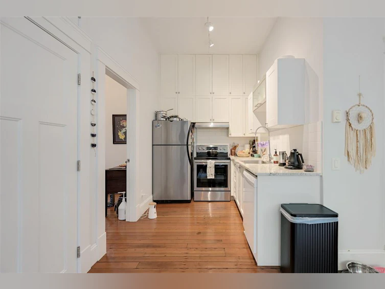 737 Vancouver Street, Victoria, BC, V8V 3V4 - 29