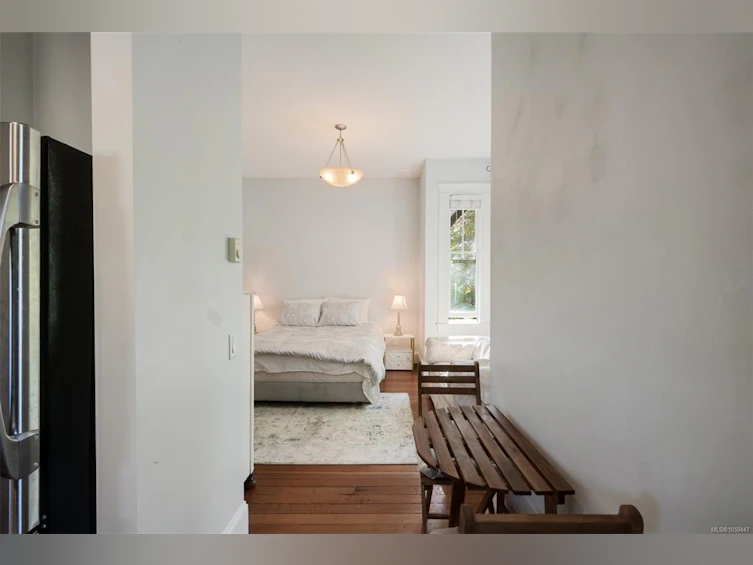 737 Vancouver Street, Victoria, BC, V8V 3V4 - 42