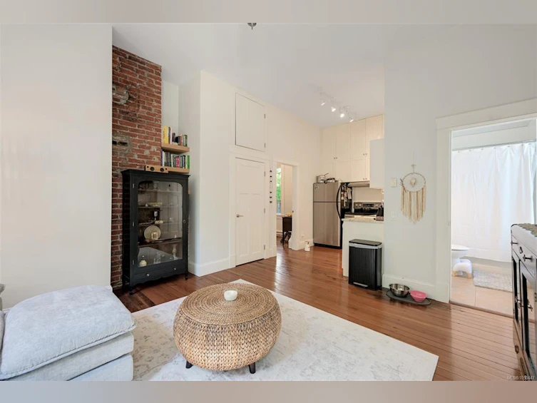 737 Vancouver Street, Victoria, BC, V8V 3V4 - 26
