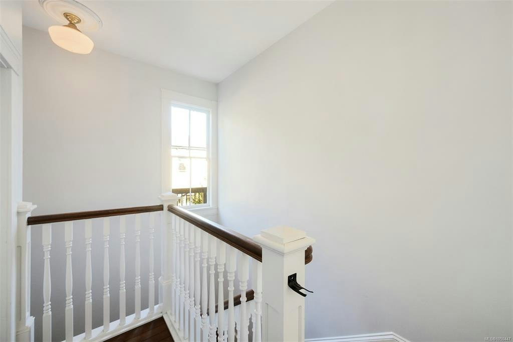 737 Vancouver Street, Victoria, BC, V8V 3V4 - 7