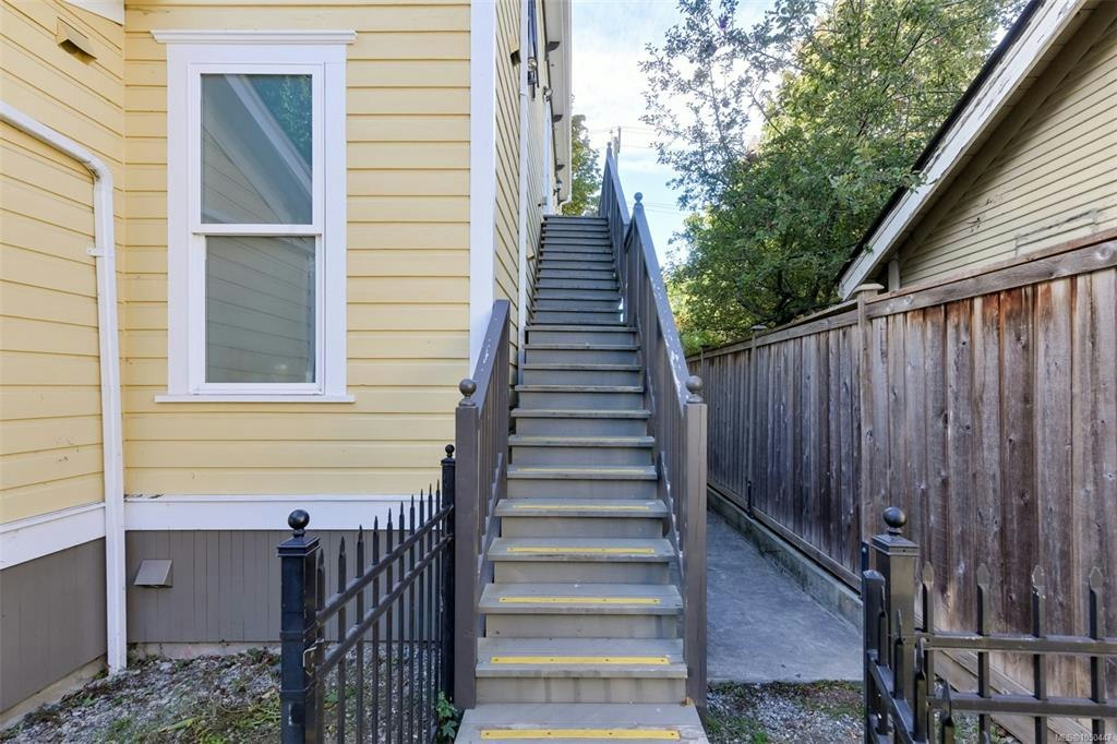 737 Vancouver Street, Victoria, BC, V8V 3V4 - 36