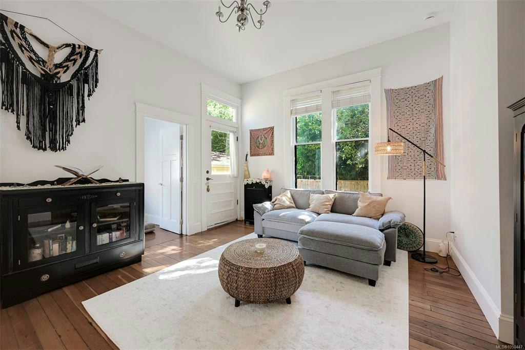 737 Vancouver Street, Victoria, BC, V8V 3V4 - 27