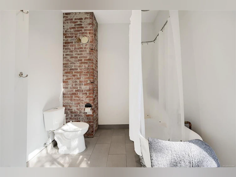 737 Vancouver Street, Victoria, BC, V8V 3V4 - 60