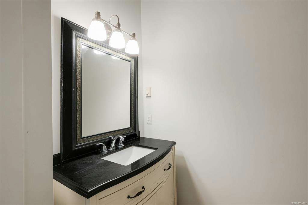 737 Vancouver Street, Victoria, BC, V8V 3V4 - 20