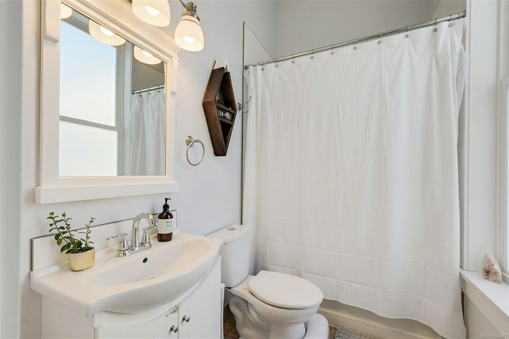 737 Vancouver Street, Victoria, BC, V8V 3V4 - 34