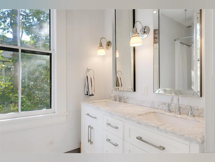 737 Vancouver Street, Victoria, BC, V8V 3V4 - 58