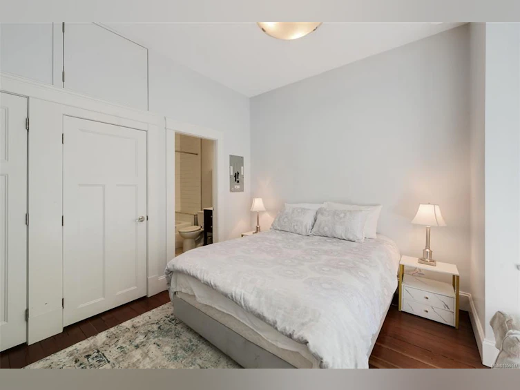 737 Vancouver Street, Victoria, BC, V8V 3V4 - 43