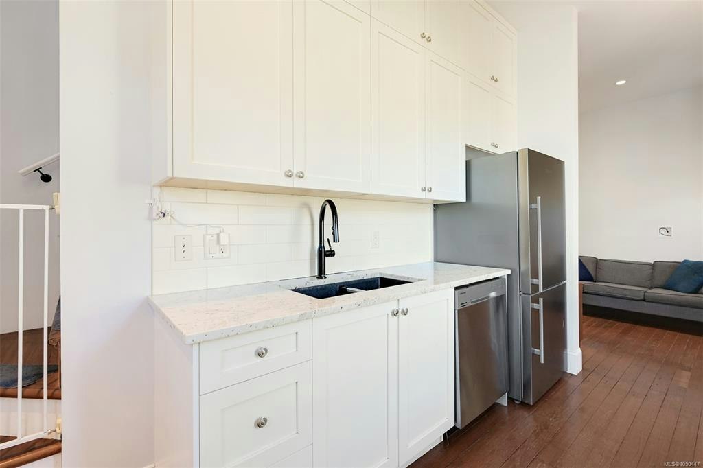 737 Vancouver Street, Victoria, BC, V8V 3V4 - 56