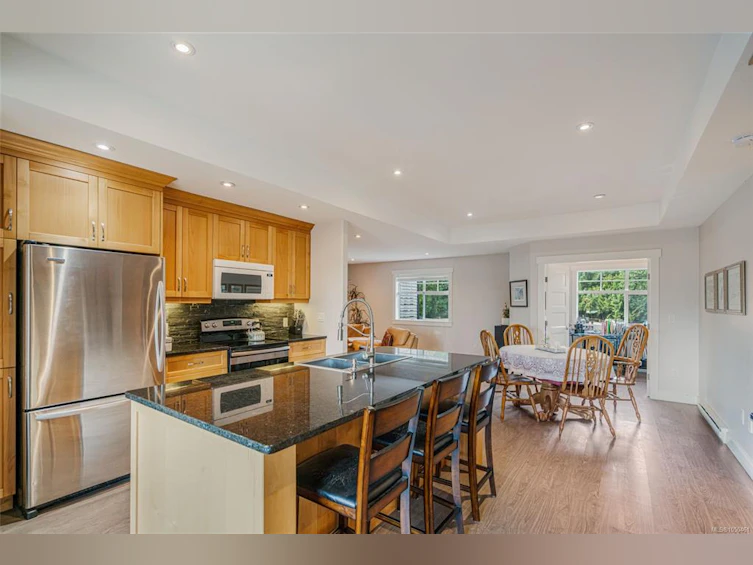 2466 Summerset Road, Nanoose, BC, V9P 9E4 - 37