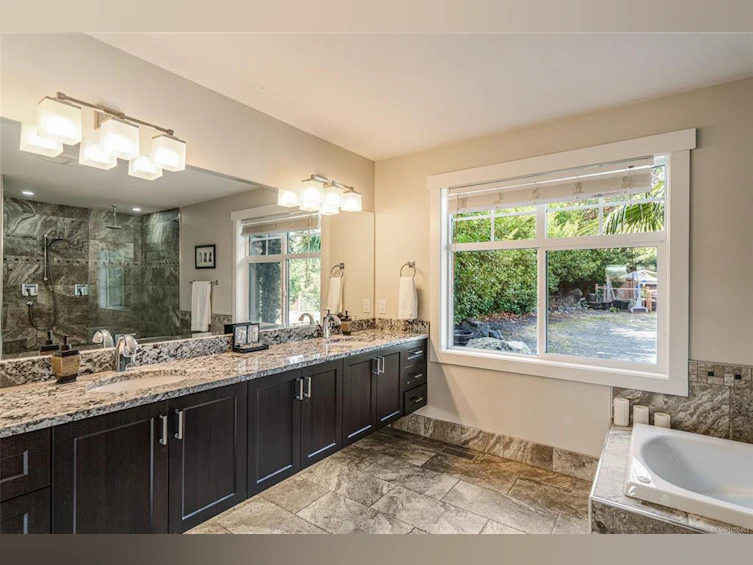 2466 Summerset Road, Nanoose, BC, V9P 9E4 - 23