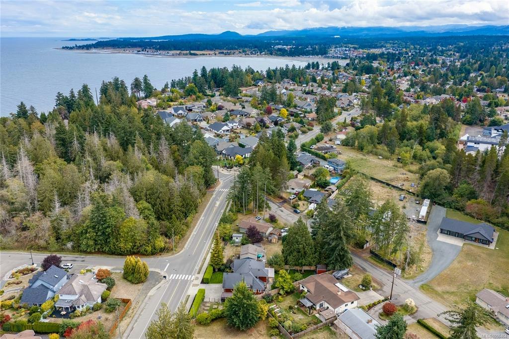 647 Temple Street, Parksville, BC, V9P 1B4 - 87