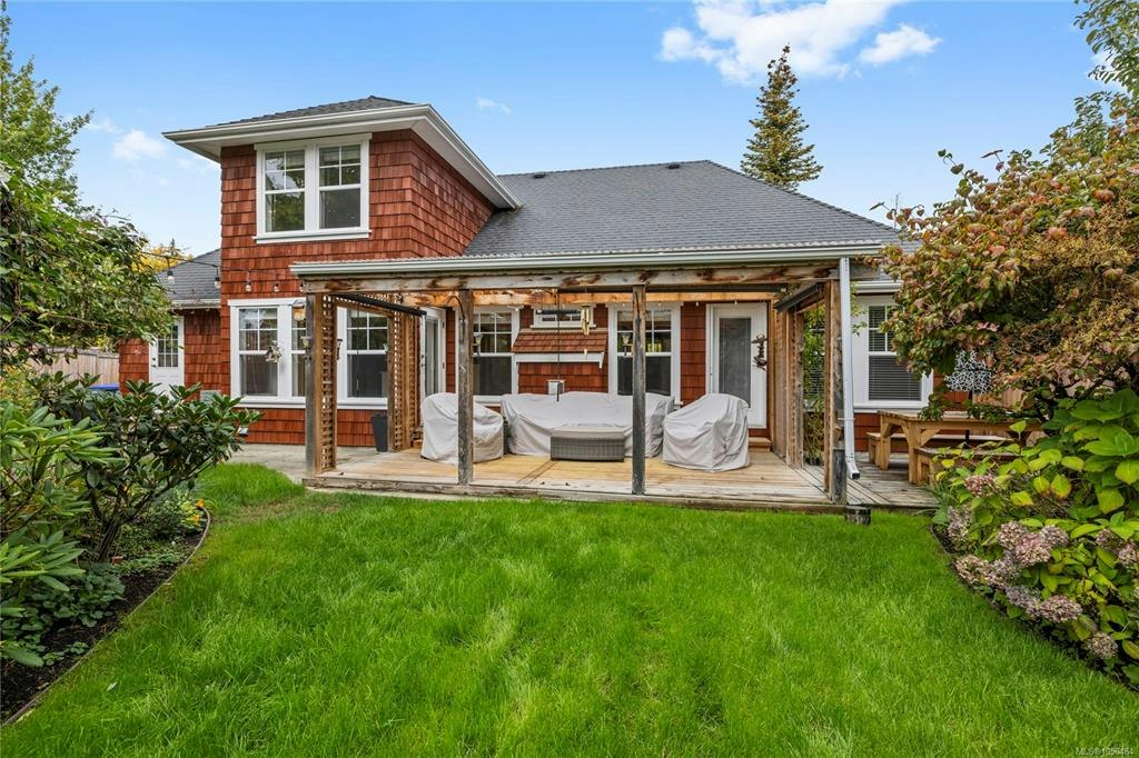 647 Temple Street, Parksville, BC, V9P 1B4 - 66
