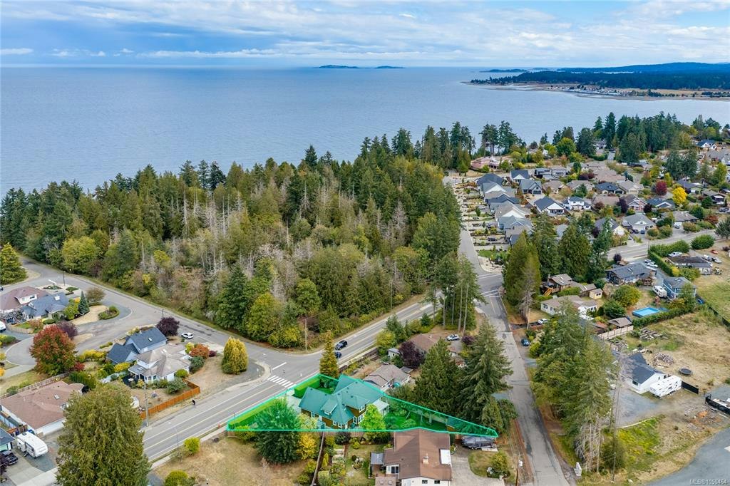 647 Temple Street, Parksville, BC, V9P 1B4 - 14