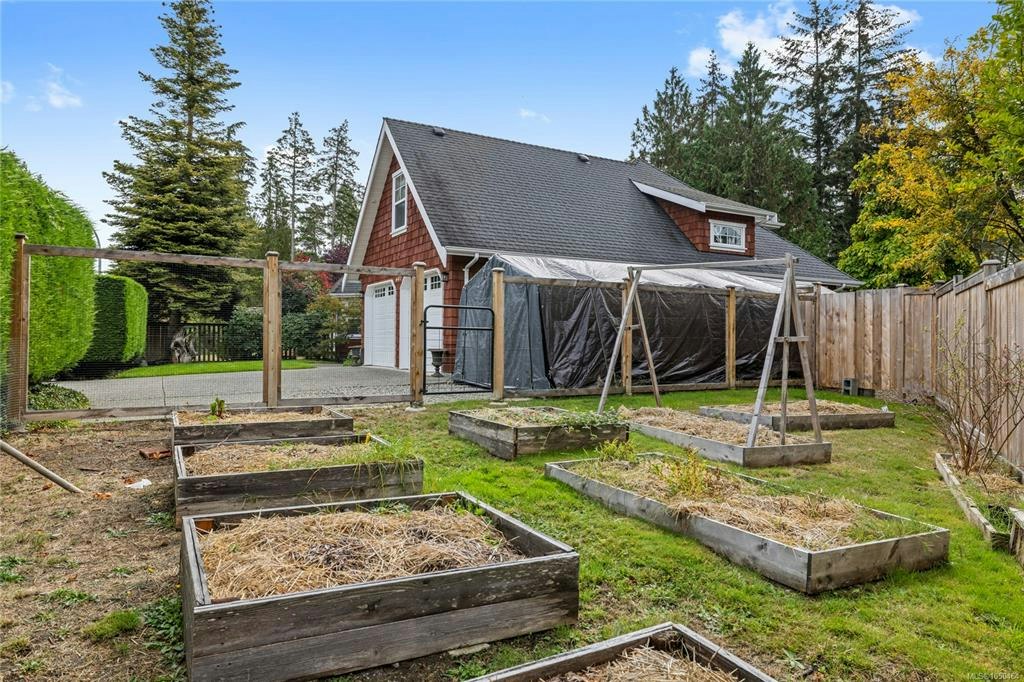 647 Temple Street, Parksville, BC, V9P 1B4 - 61