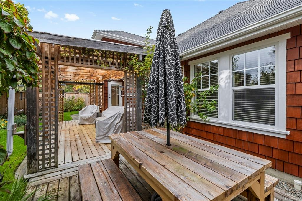 647 Temple Street, Parksville, BC, V9P 1B4 - 53