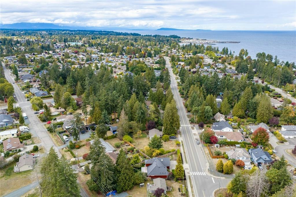 647 Temple Street, Parksville, BC, V9P 1B4 - 82