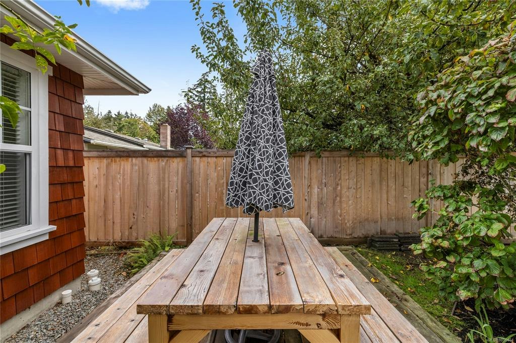 647 Temple Street, Parksville, BC, V9P 1B4 - 52