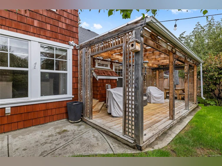 647 Temple Street, Parksville, BC, V9P 1B4 - 48