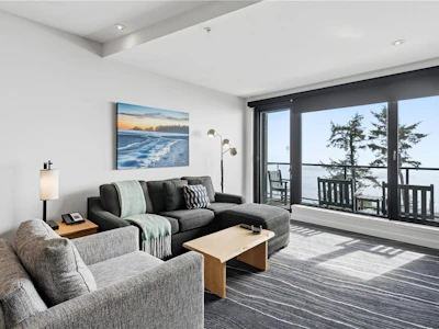 315-596 Marine Drive - 2