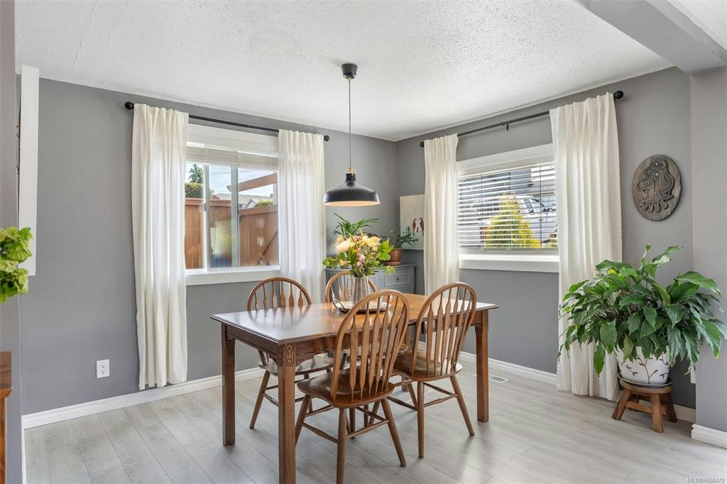 3054 Millgrove Street, Saanich, BC, V9A 1X5 - 10
