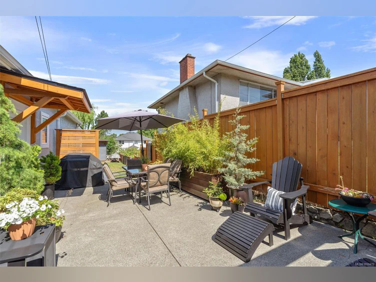 3054 Millgrove Street, Saanich, BC, V9A 1X5 - 21