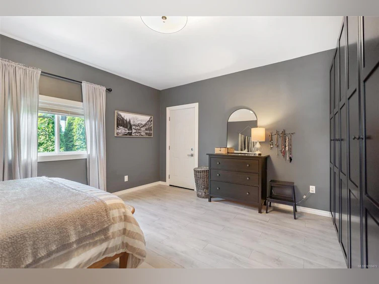 3054 Millgrove Street, Saanich, BC, V9A 1X5 - 12