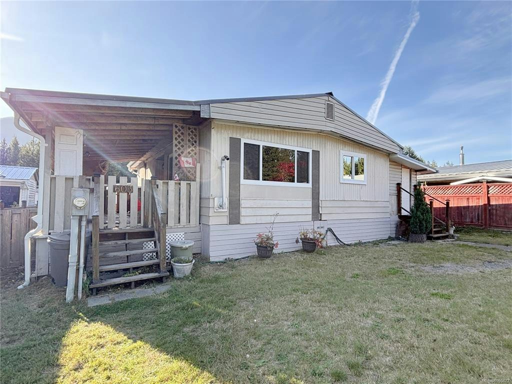 603 Conuma Drive, Gold River, BC, V0P 1G0