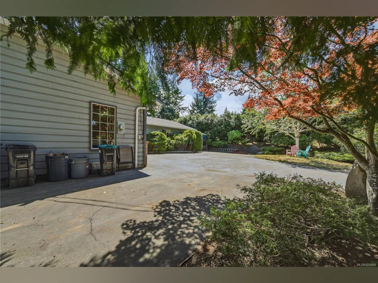 476 Qualicum Road, Qualicum Beach, BC, V9K 1B2 - 37