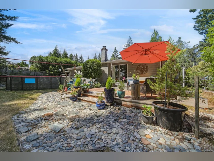 476 Qualicum Road, Qualicum Beach, BC, V9K 1B2 - 13
