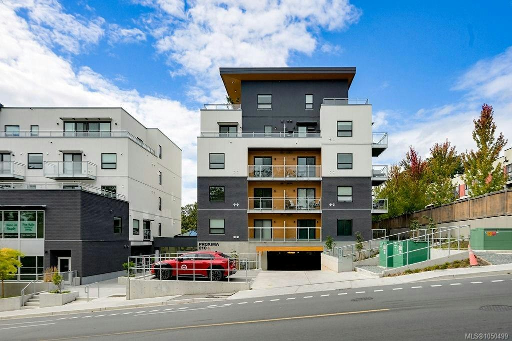 504-610 Lampson Street, Esquimalt, BC, V9A 0L4