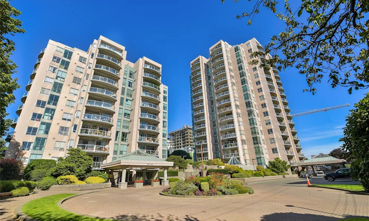 801-1020 View Street