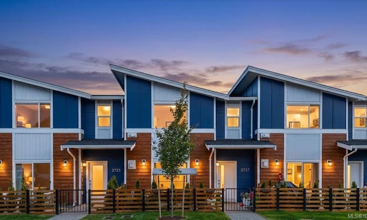 2727 Celestial Court