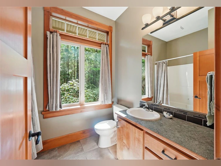 1195 Spider Lake Road, Qualicum Beach, BC, V9K 2L7 - 26