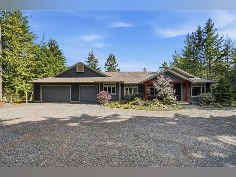 1195 Spider Lake Road, Qualicum Beach, BC, V9K 2L7
